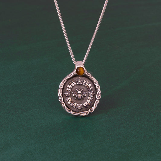 Collar de abeja en plata