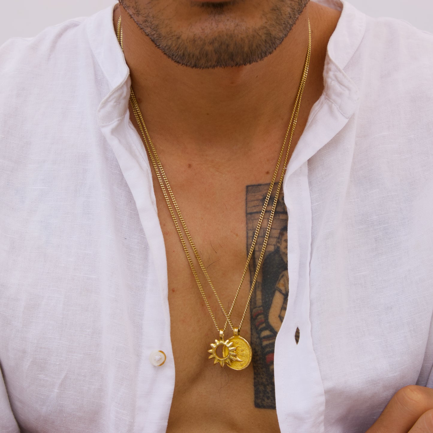 Collar de oro