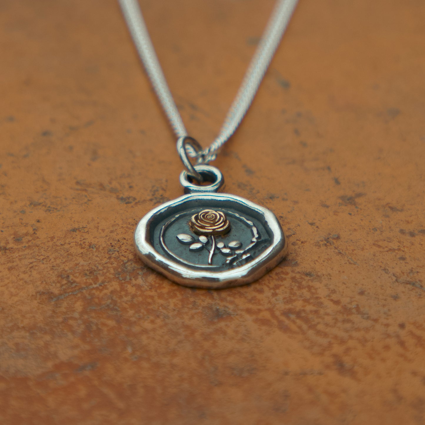 Collar Rosa Eterna