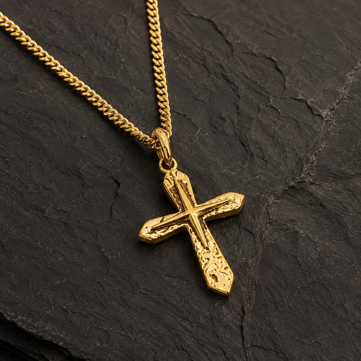 Collar de Cruz con Estrella en oro 18K con cadena